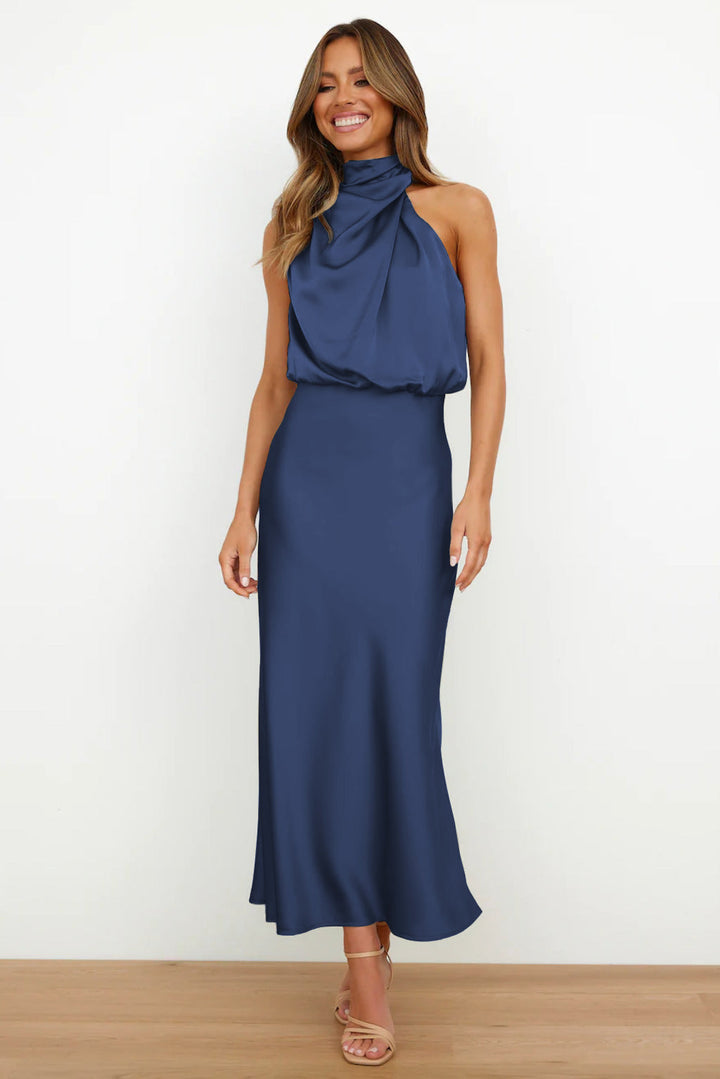 Tyra | Elegantti iltapuku, jossa on halterneck