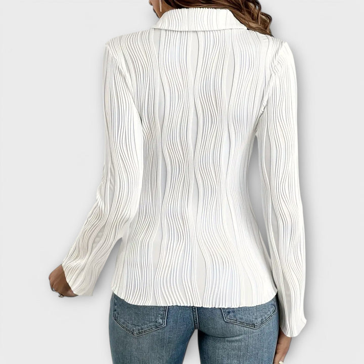 Natália - Pitkähihaista puseroa