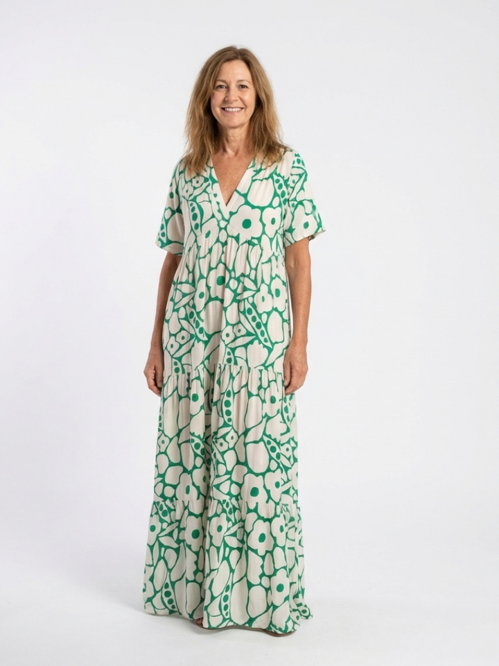 Lucie | Midi-mekko kukilla, lyhyet hihat ja V-pääntie